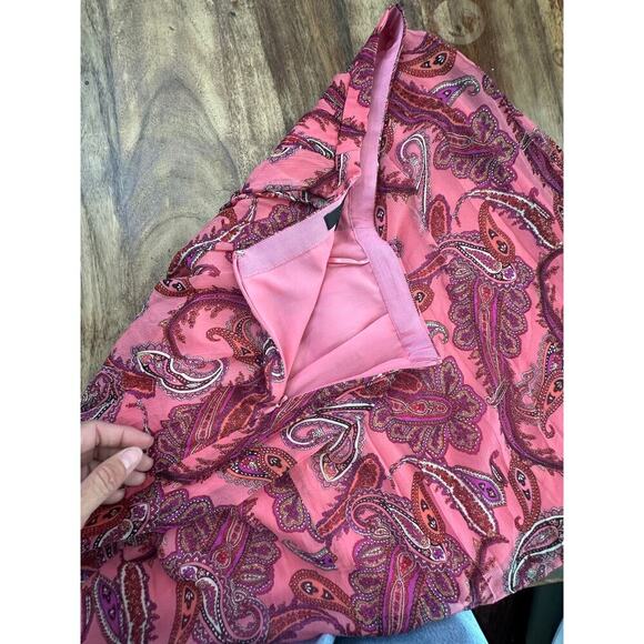 J. Crew Women's Barbie Pink 100% Silk Artsy Career Paisley Skirt Size 2 pleated - Picture 9 of 10